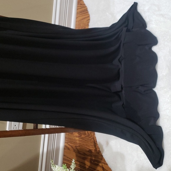 Nwot Michael Kors black dress with gold chain   2X - Picture 5 of 7